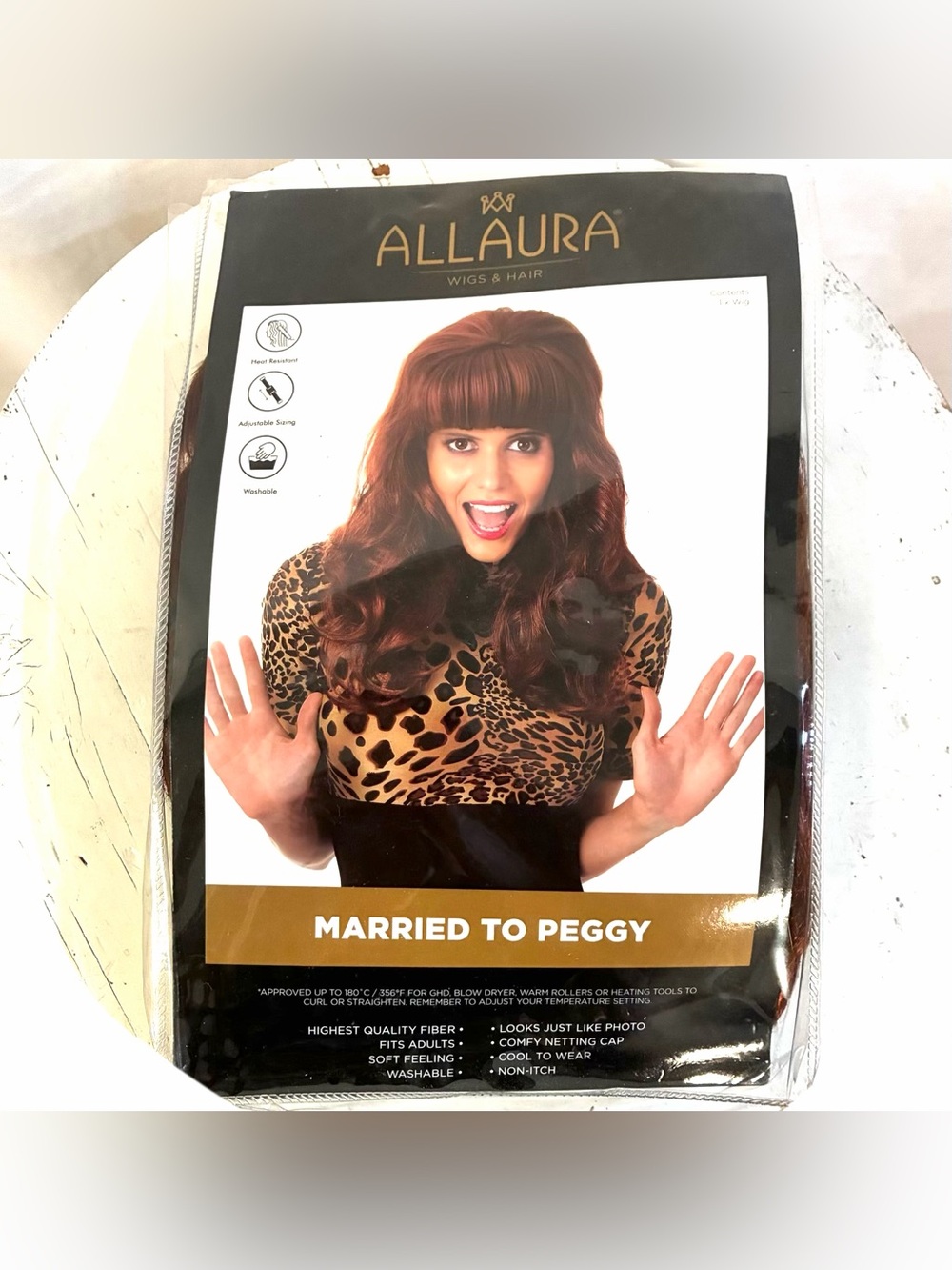 Halloween Costume 'Married to Peggy' Women's Wig - Rich Auburn